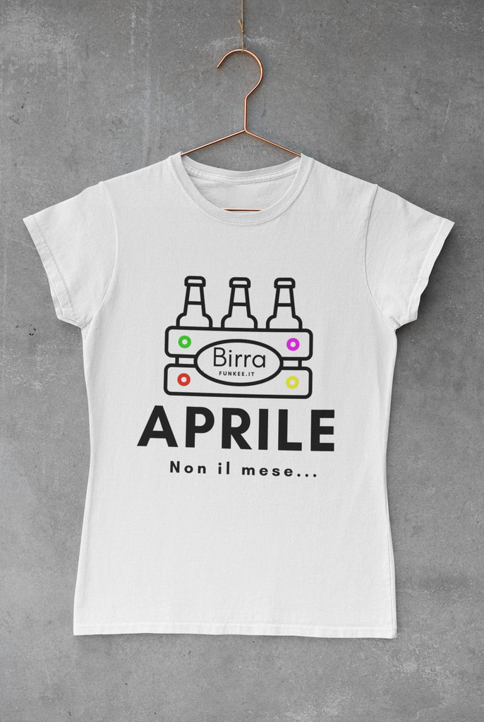 T shirt Aprile Non il Mese Donna